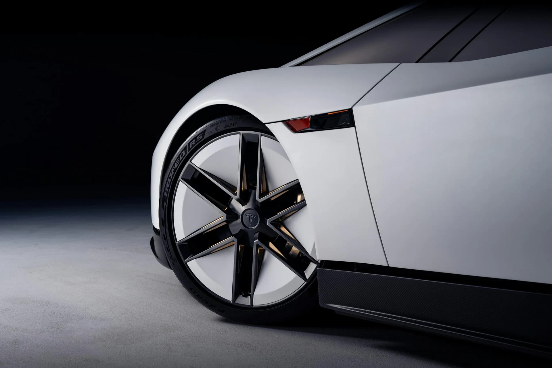 Tesla Roadster screenshot 16